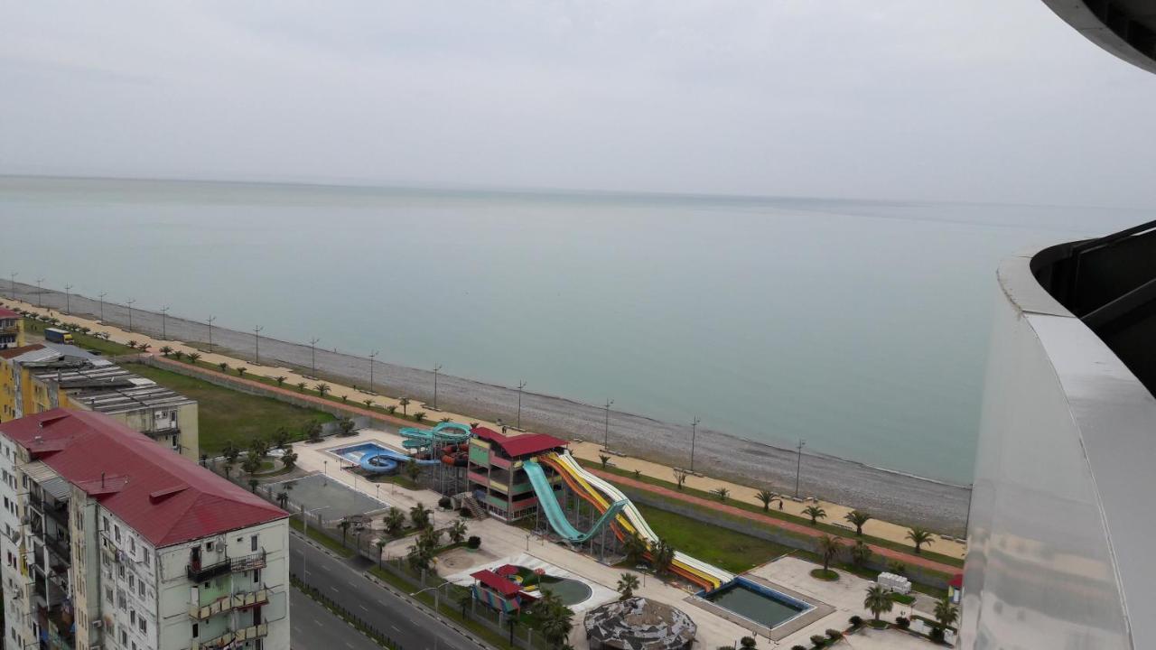 Apartment Orbi Dado 바투미 외부 사진